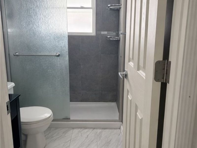 33688 Guilbert Road, Eastlake, OH 44095 Photo 4