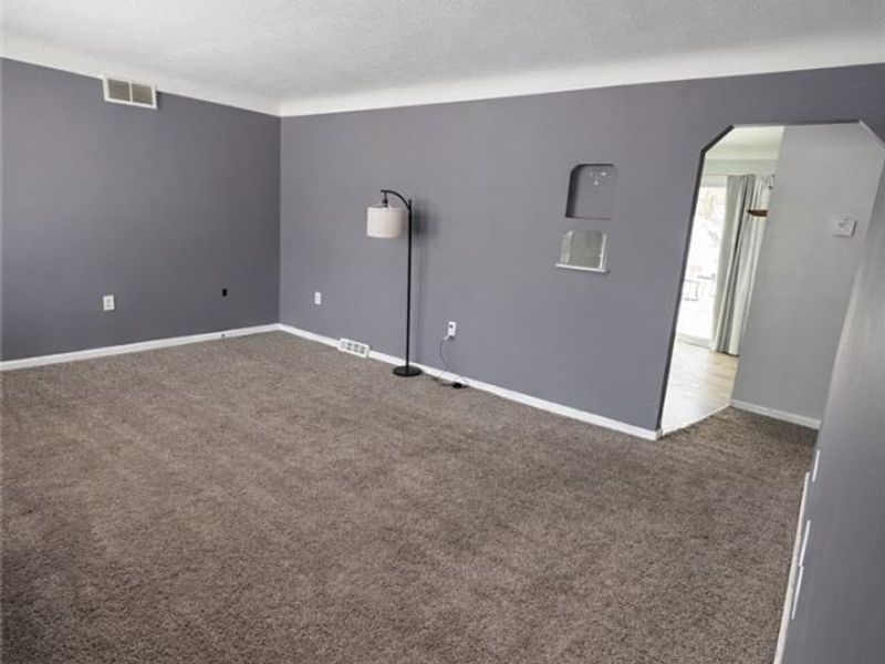 33688 Guilbert Road, Eastlake, OH 44095 Photo 7