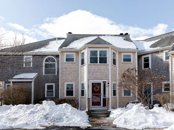 4 Harbor Hill Dr, Unit 4, Bourne, MA 02532