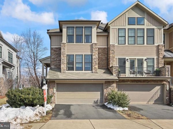 23486 EPPERSON SQUARE, BRAMBLETON, VA 20148