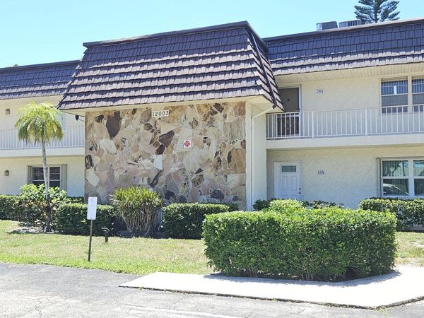 12003 Poinciana Boulevard, Unit 204, Royal Palm Beach, FL 33411