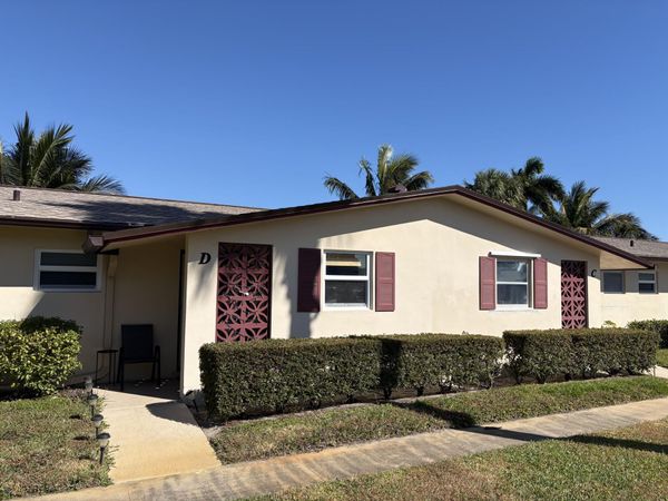 2966 Crosley Drive E, Unit D, West Palm Beach, FL 33415