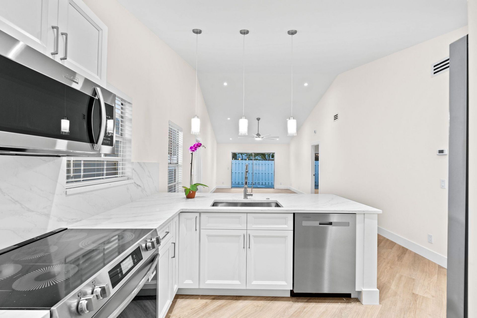 1658 Royal Forest Court Court, West Palm Beach, FL 33406 Photo