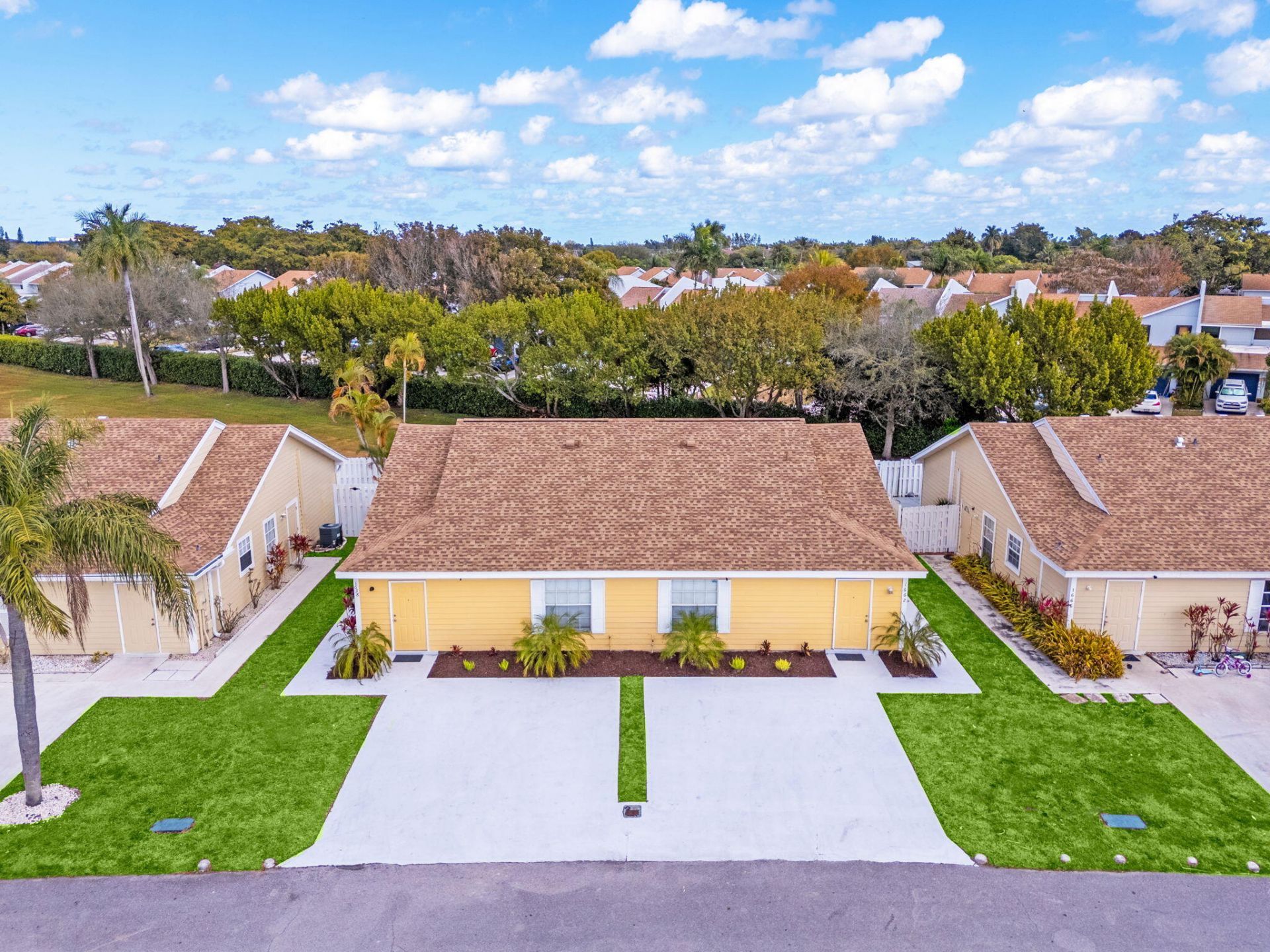 1658 Royal Forest Court Court, West Palm Beach, FL 33406 Photo