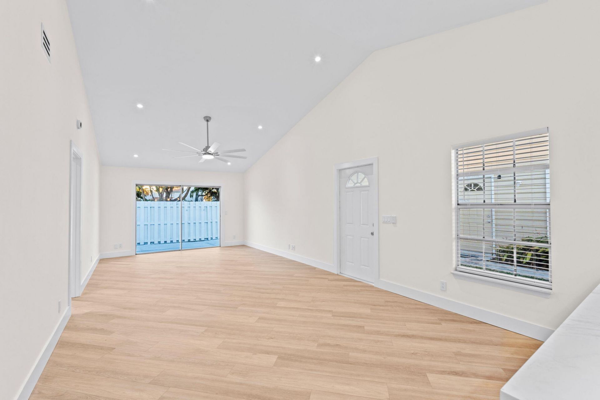 1658 Royal Forest Court Court, West Palm Beach, FL 33406 Photo