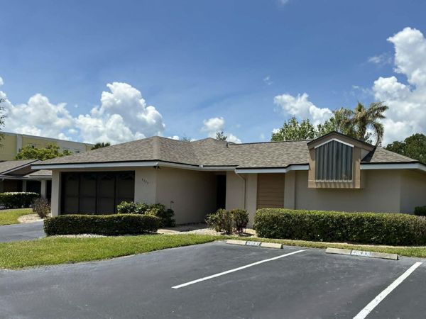 6285 N Mirror Lake Drive, Unit 6285, Sebastian, FL 32958