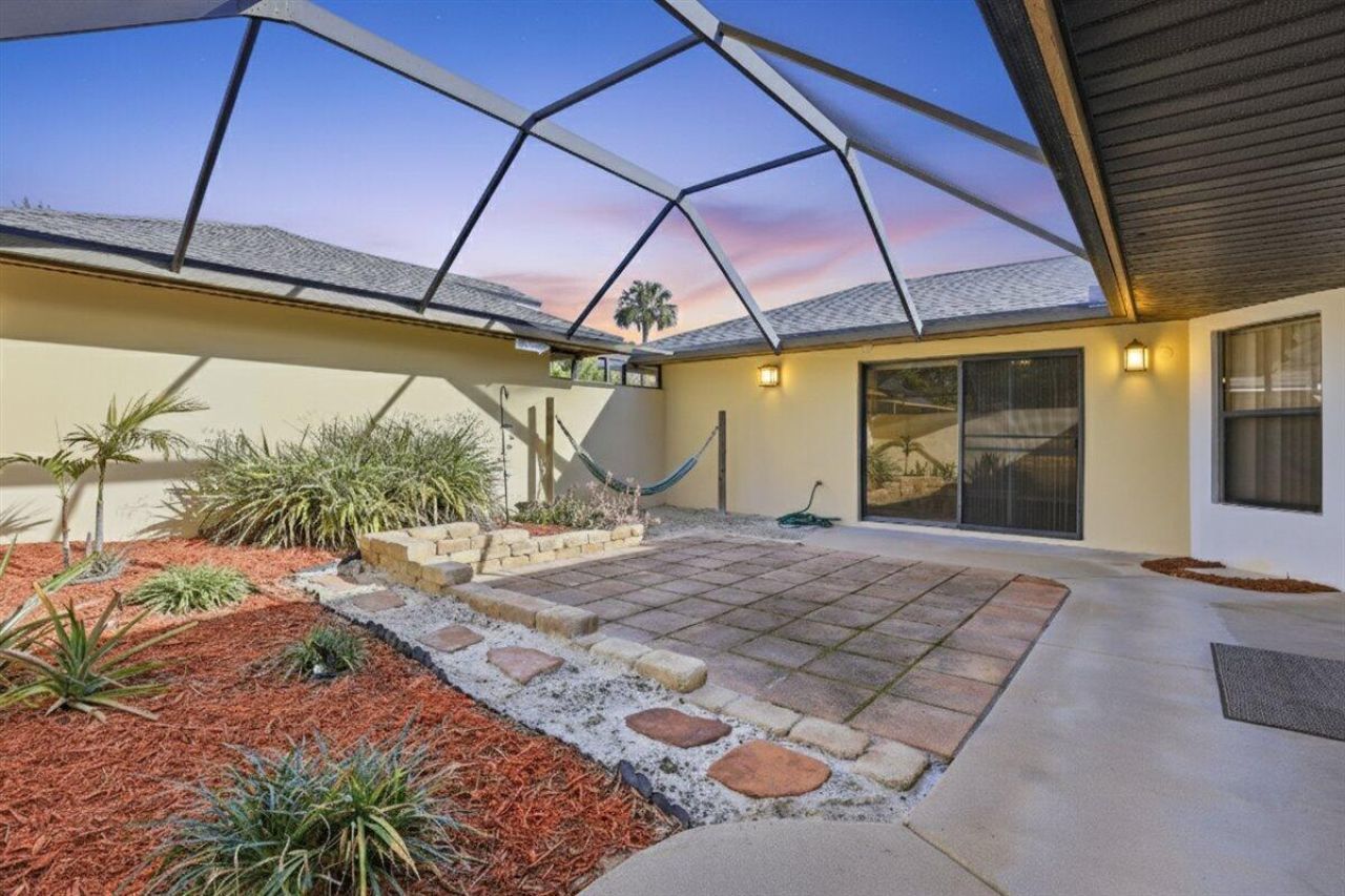 6285 N Mirror Lake Drive, Unit 6285, Sebastian, FL 32958 Photo