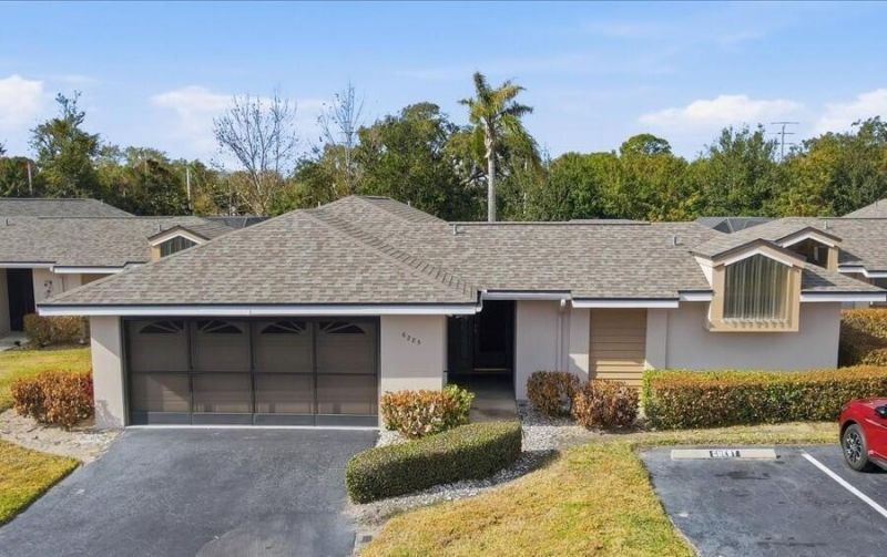 6285 N Mirror Lake Drive, Unit 6285, Sebastian, FL 32958 Photo