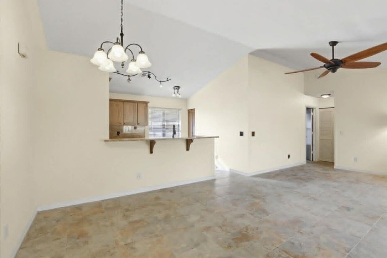 6285 N Mirror Lake Drive, Unit 6285, Sebastian, FL 32958 Photo