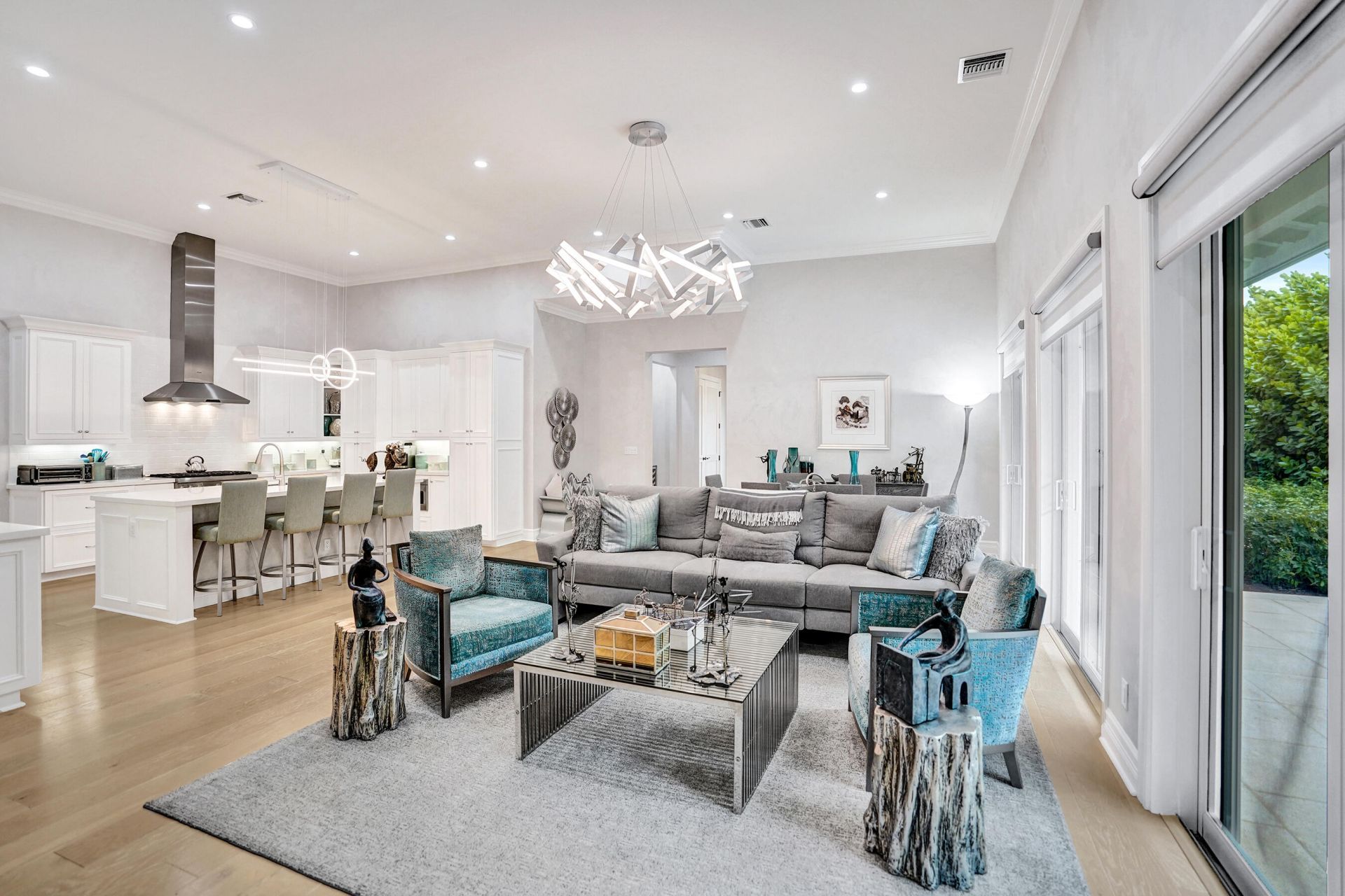 2590 Estates Drive, North Palm Beach, FL 33410 Photo