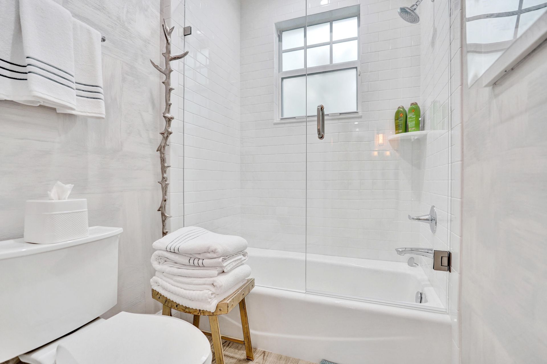 2590 Estates Drive, North Palm Beach, FL 33410 Photo