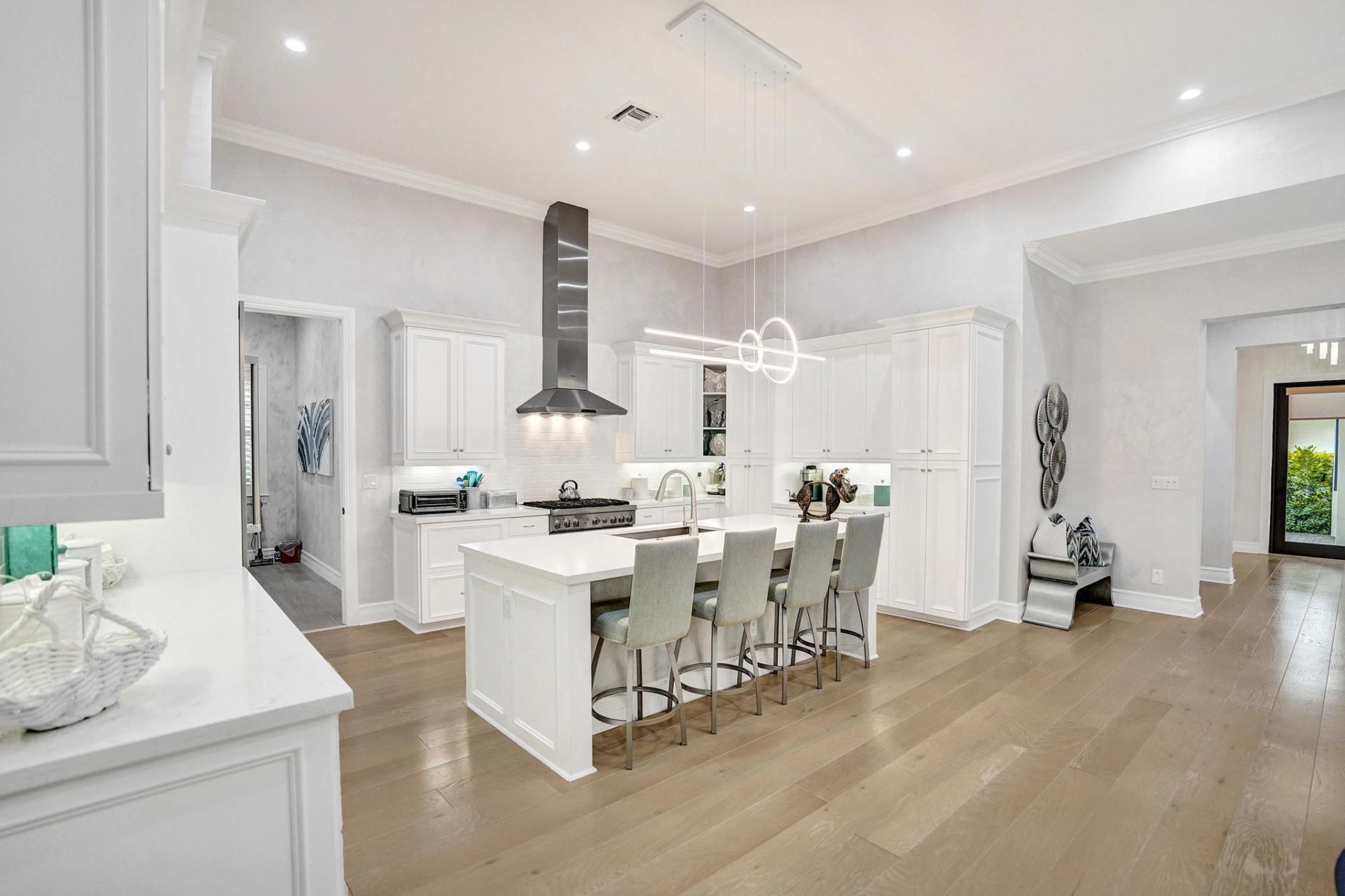 2590 Estates Drive, North Palm Beach, FL 33410 Photo