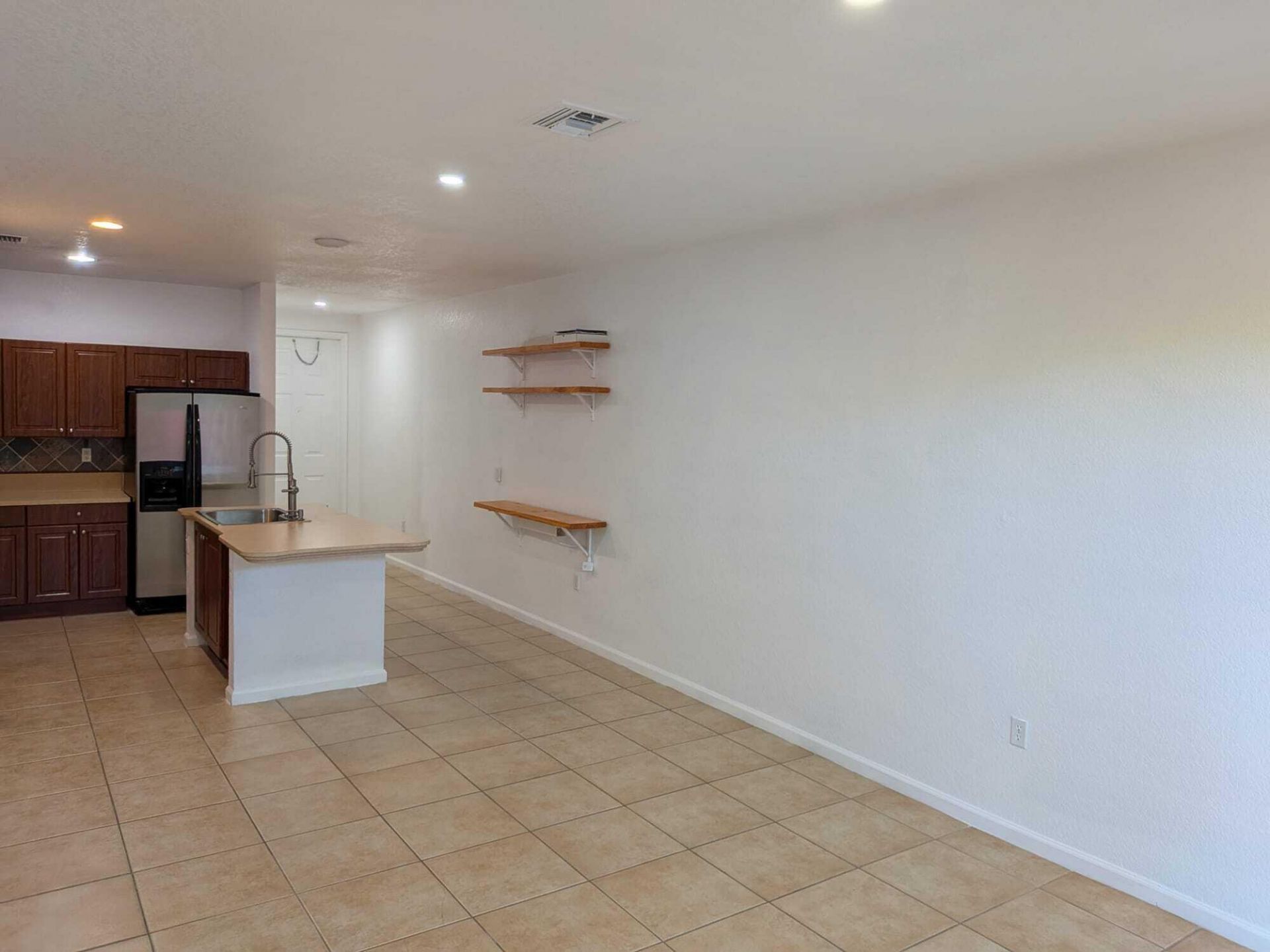 6333 Landings Way, Unit 6333, Tamarac, FL 33321 Photo