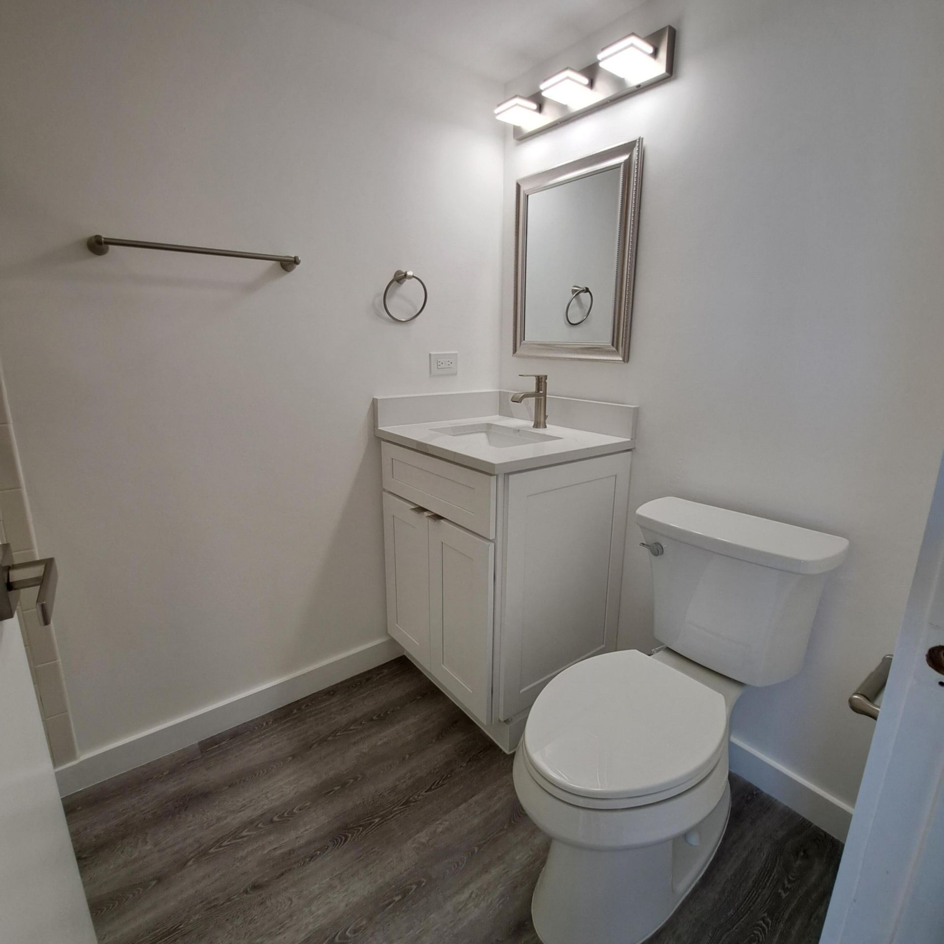 1200 Marine Way, Unit 202, North Palm Beach, FL 33408 Photo