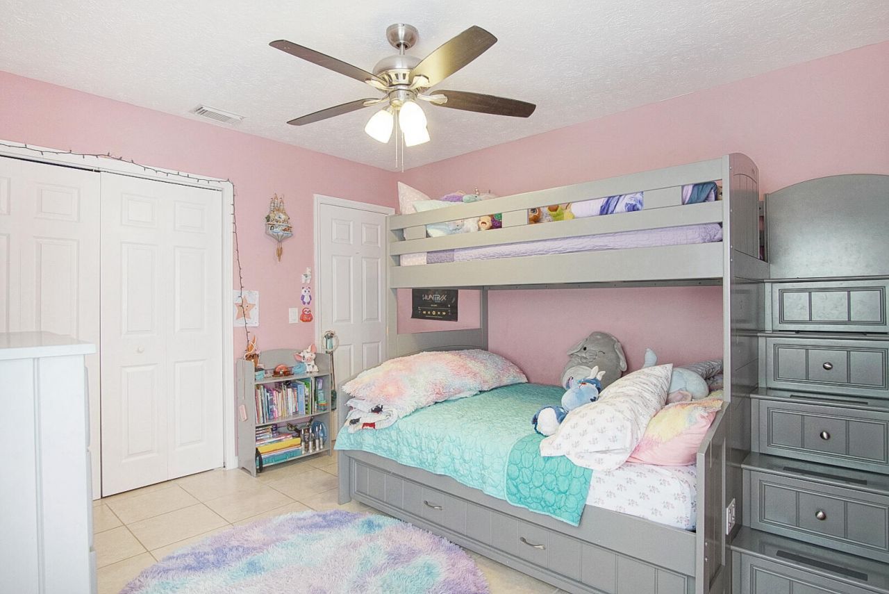 1229 SW Malaga Avenue, Port Saint Lucie, FL 34953 Photo