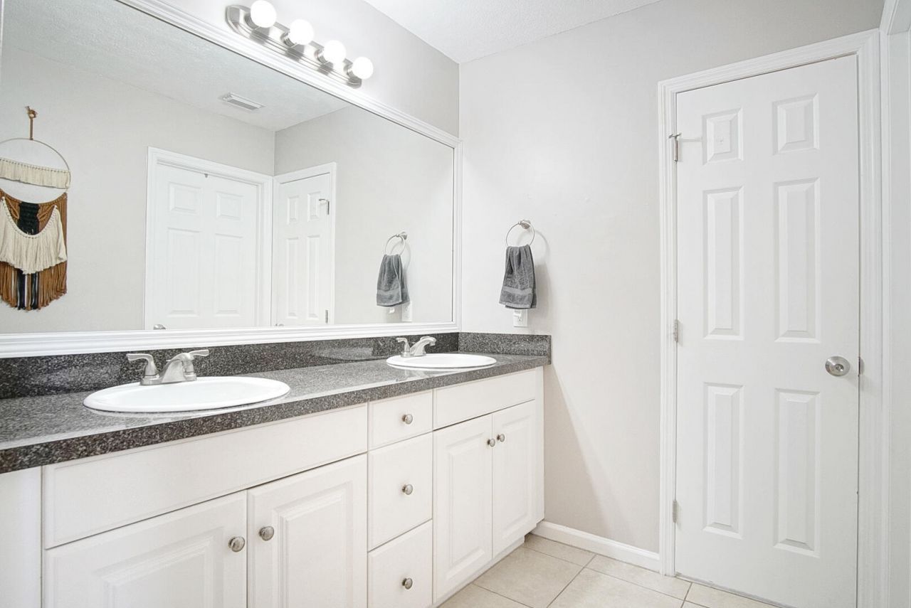 1229 SW Malaga Avenue, Port Saint Lucie, FL 34953 Photo