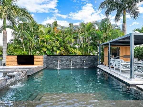 3019 Gin Berry Way, West Palm Beach, FL 33401