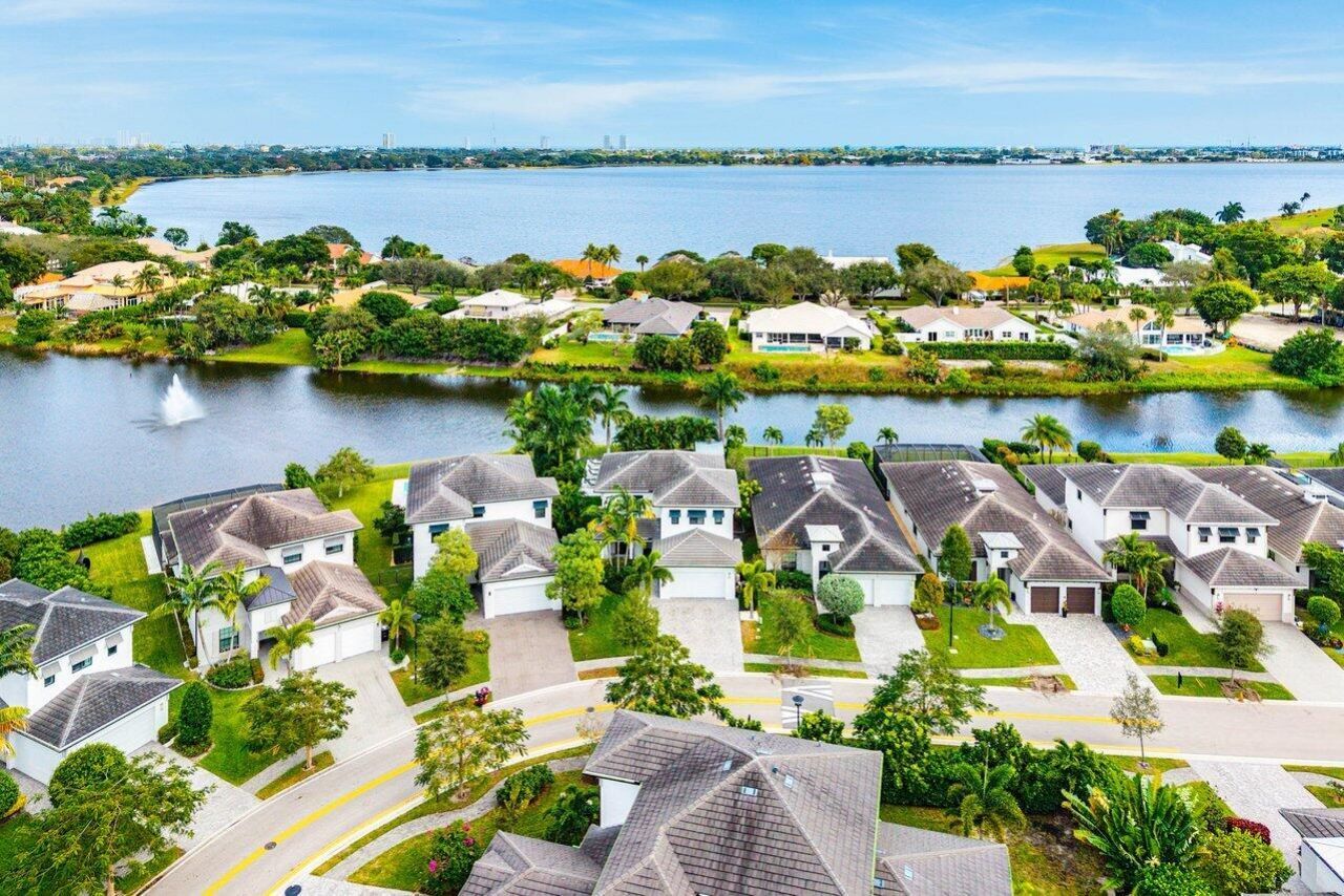 3019 Gin Berry Way, West Palm Beach, FL 33401 Photo