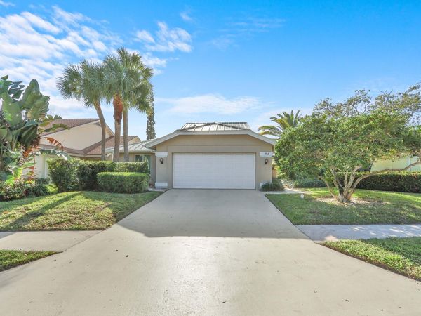 352 River Edge Road, Jupiter, FL 33477