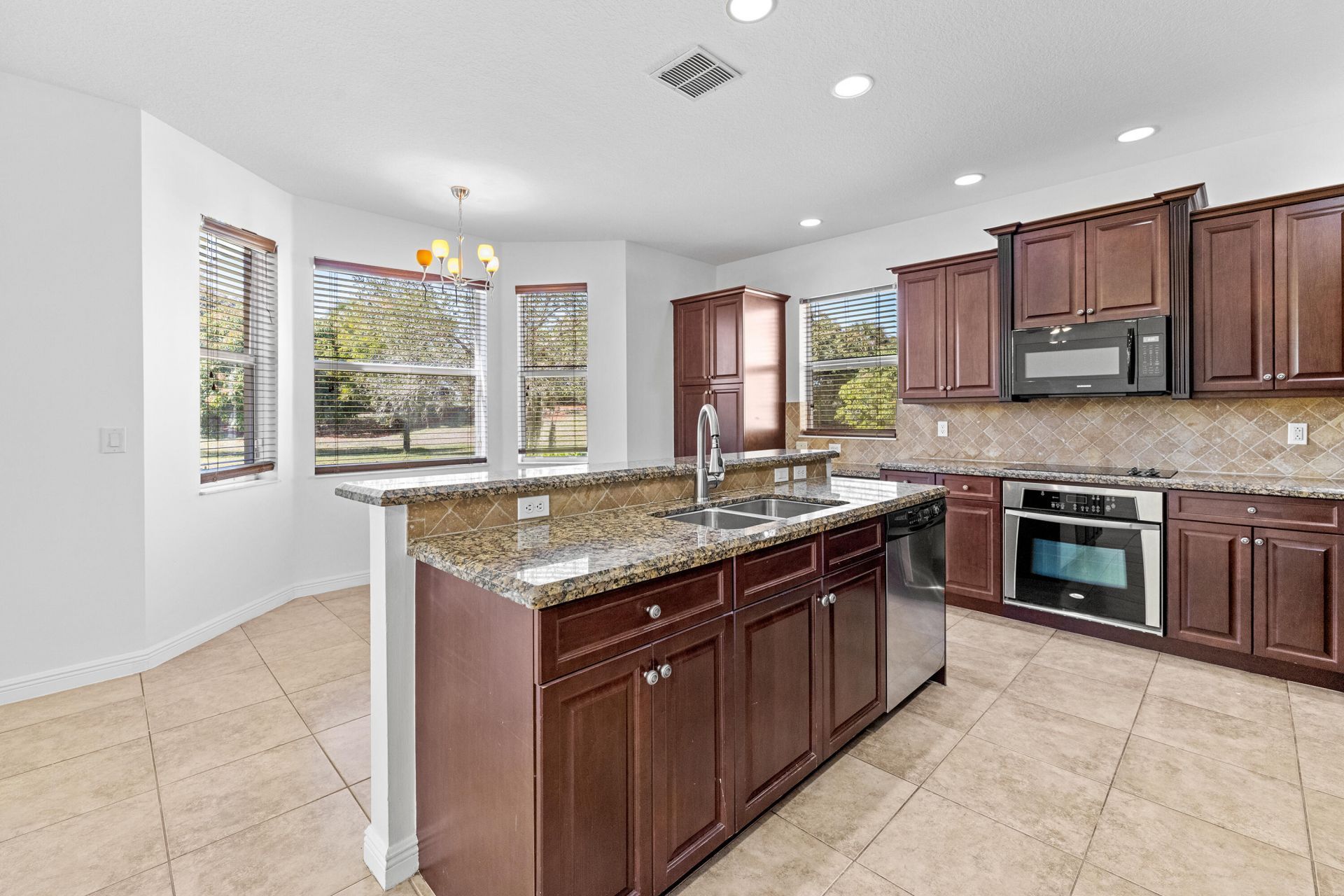 2705 Pienza Circle, Royal Palm Beach, FL 33411 Photo