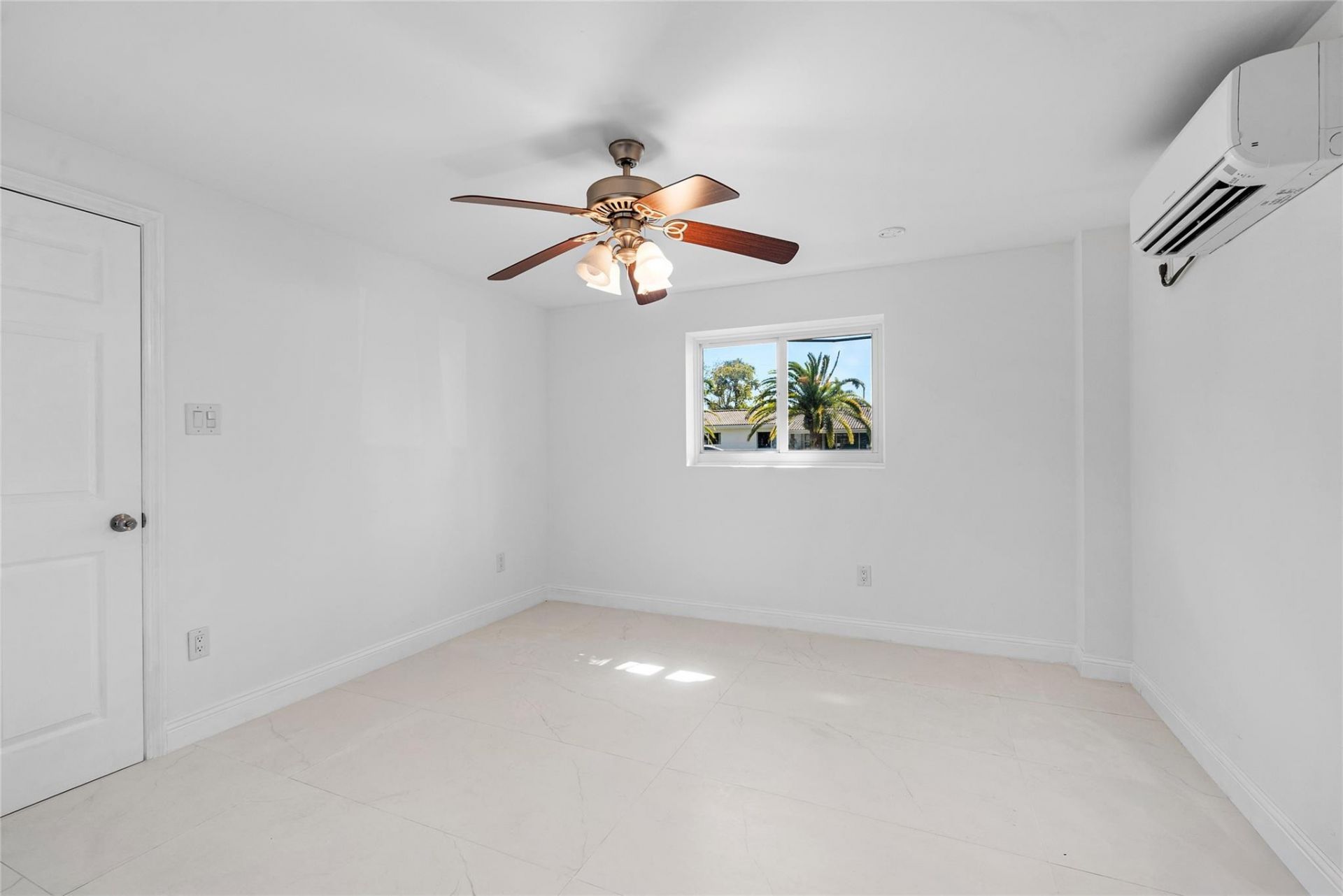 2233 NE 30th Ct, Lighthouse Point, FL 33064 Photo