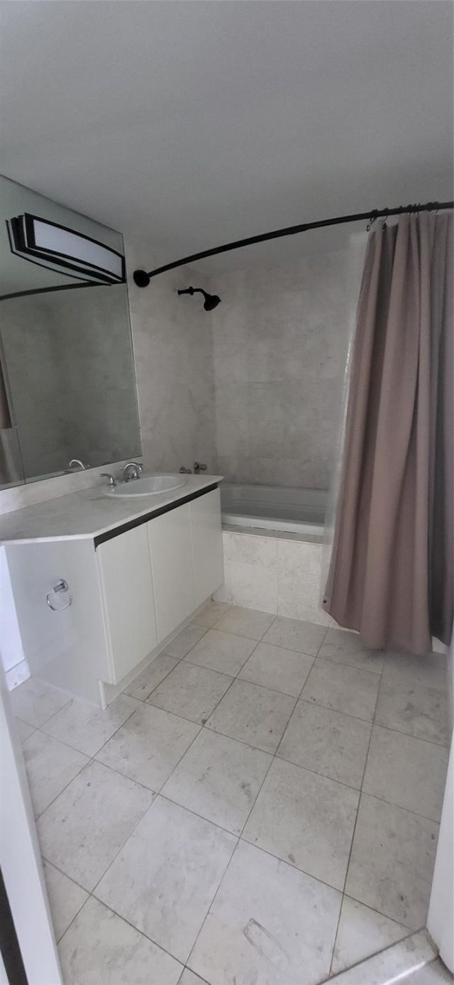 2600 Island Boulevard, Unit 1603, Aventura, FL 33160 Photo