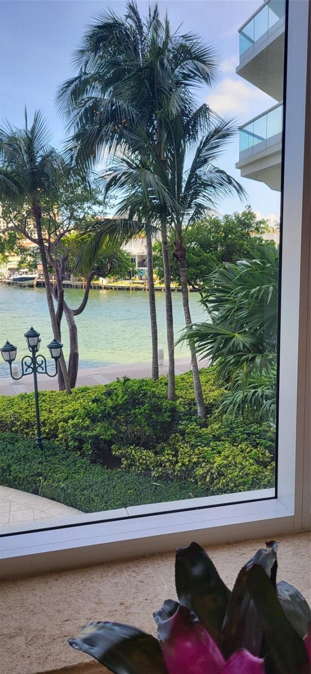 2600 Island Boulevard, Unit 1603, Aventura, FL 33160 Photo