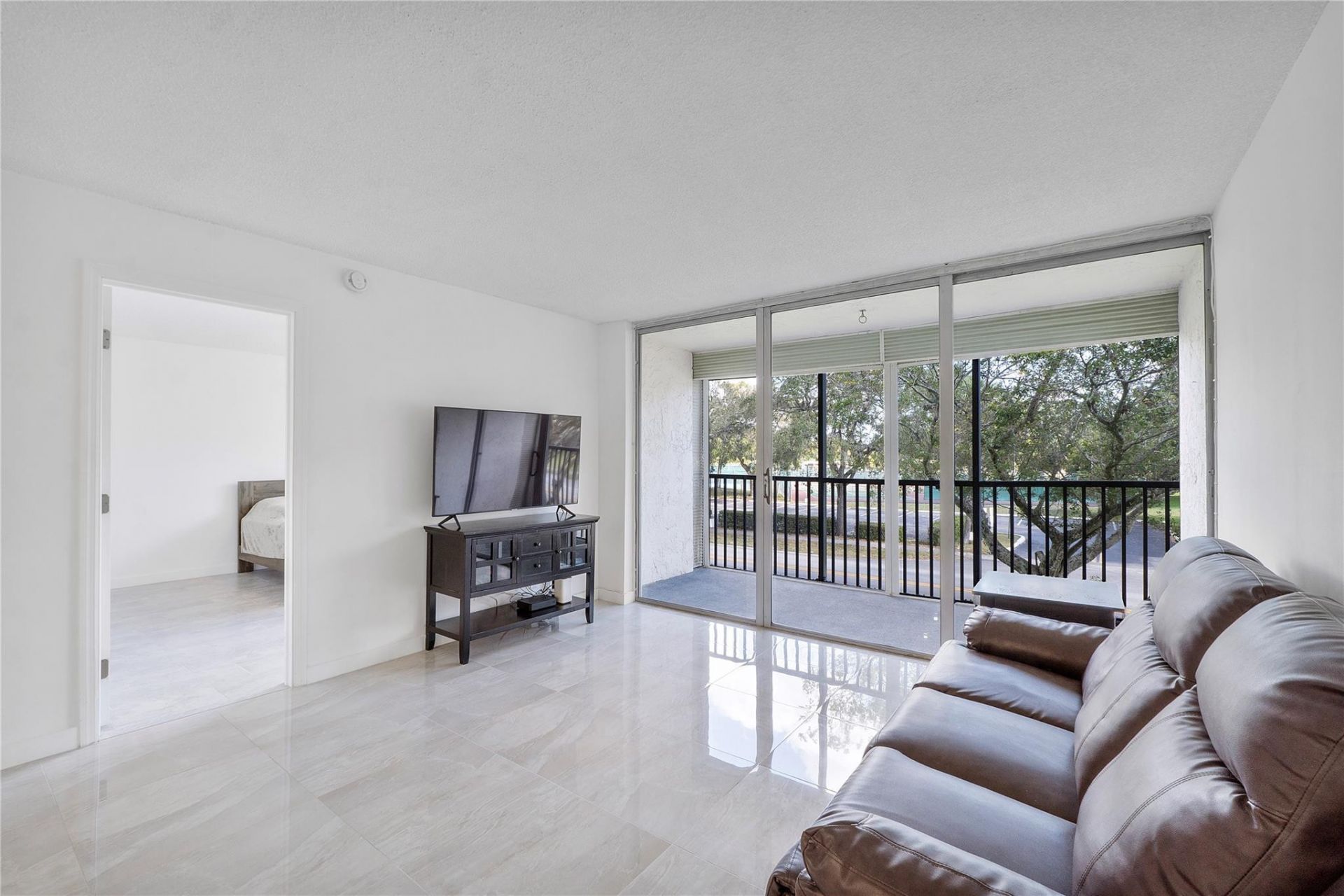 3751 Environ Boulevard, Unit 243, Lauderhill, FL 33319 Photo