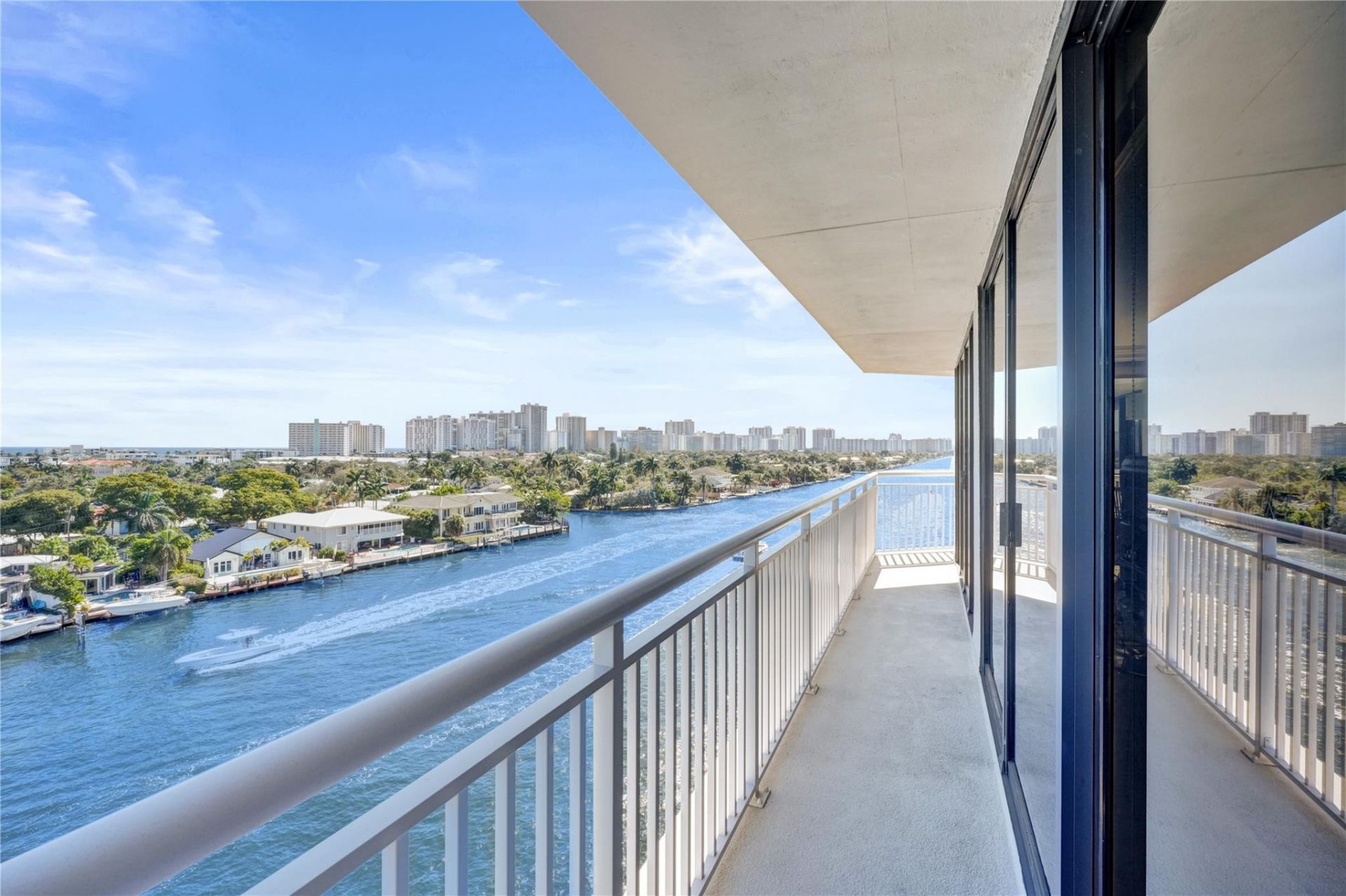 3100 NE 48th St, Unit 713, Fort Lauderdale, FL 33308 Photo