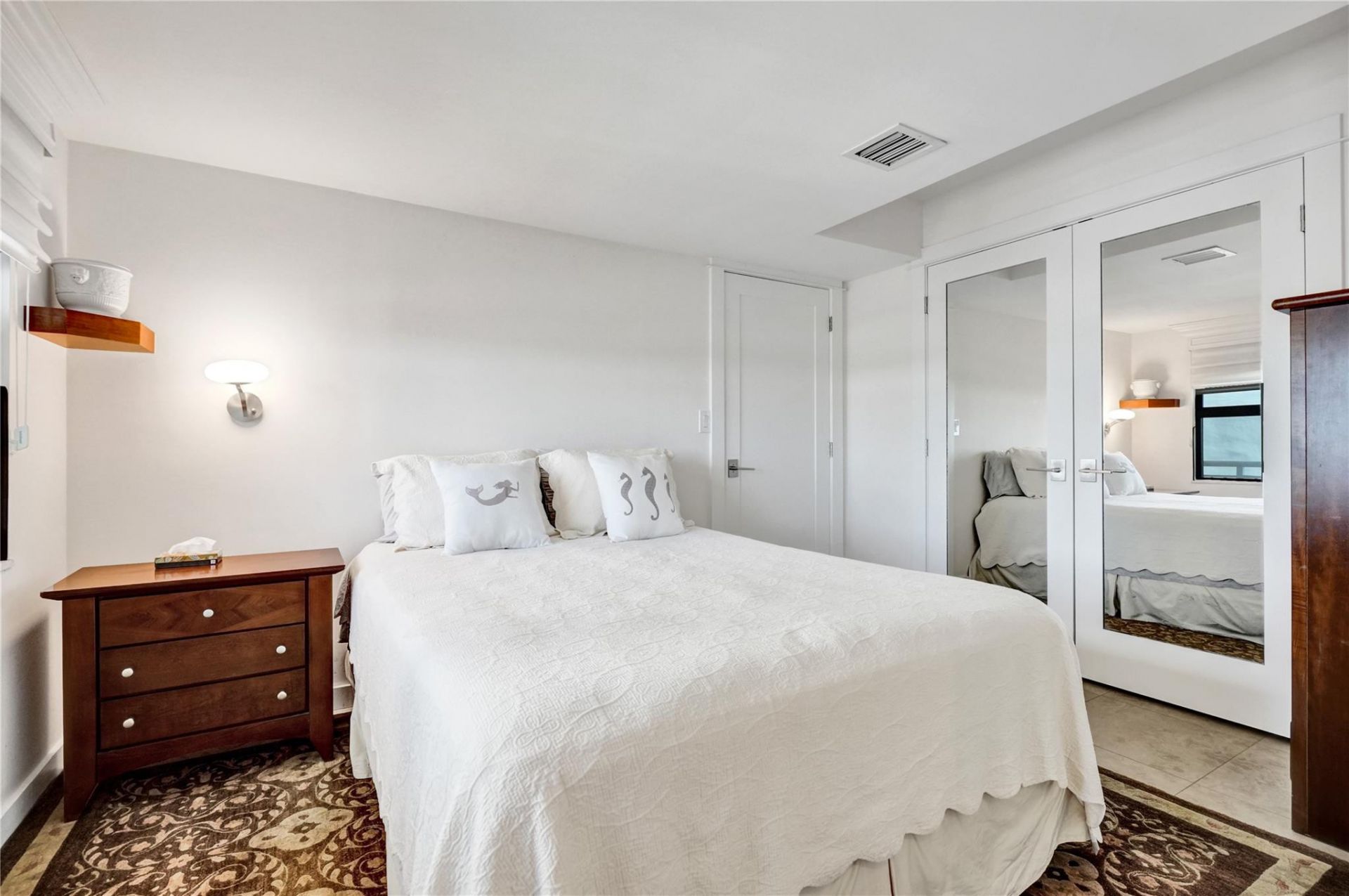 3100 NE 48th St, Unit 713, Fort Lauderdale, FL 33308 Photo