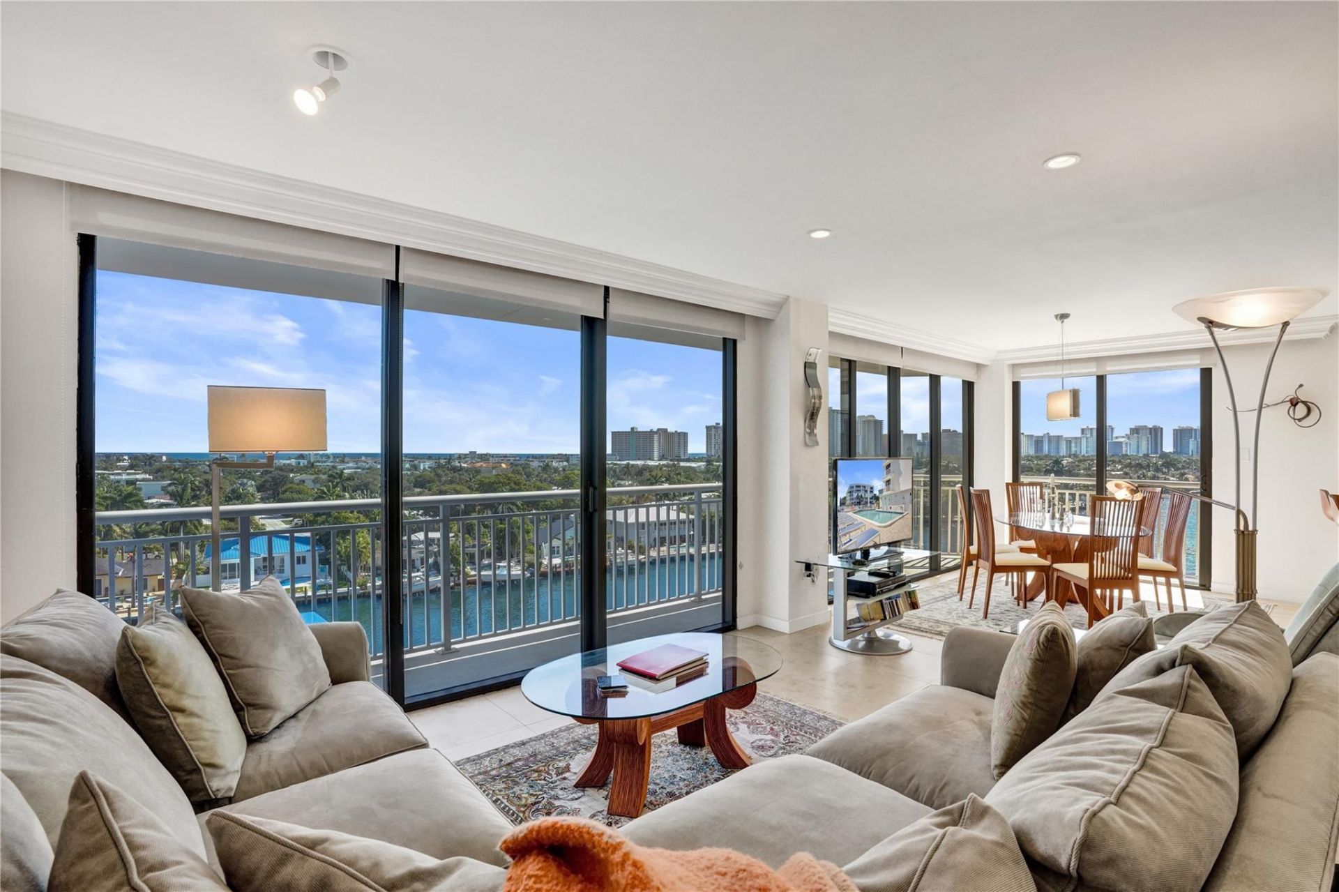 3100 NE 48th St, Unit 713, Fort Lauderdale, FL 33308 Photo