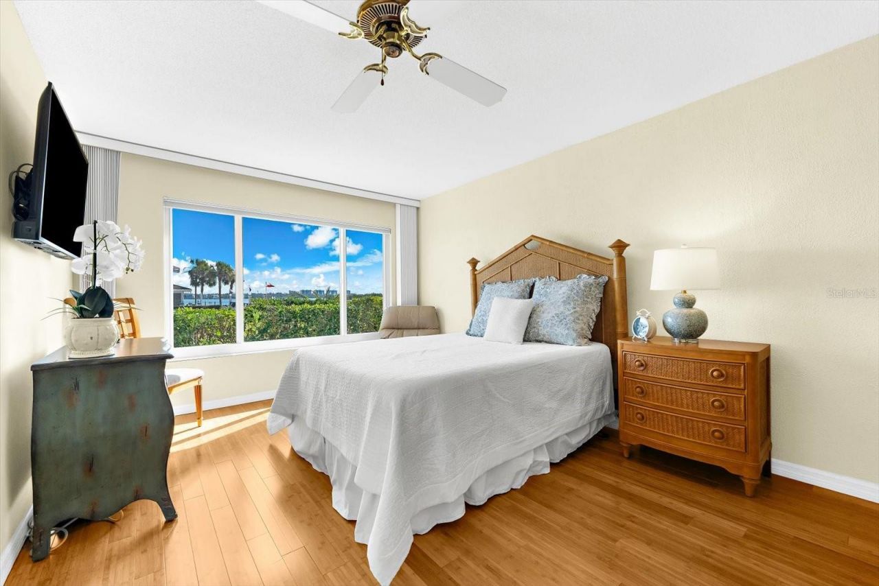 8897 Midnight Pass Road, Unit 105, Sarasota, FL 34242 Photo