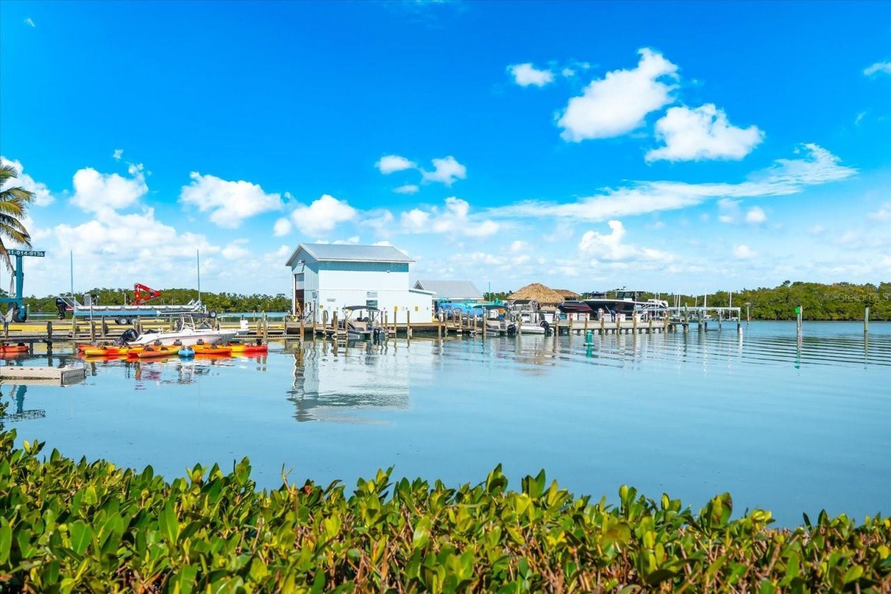 8897 Midnight Pass Road, Unit 105, Sarasota, FL 34242 Photo