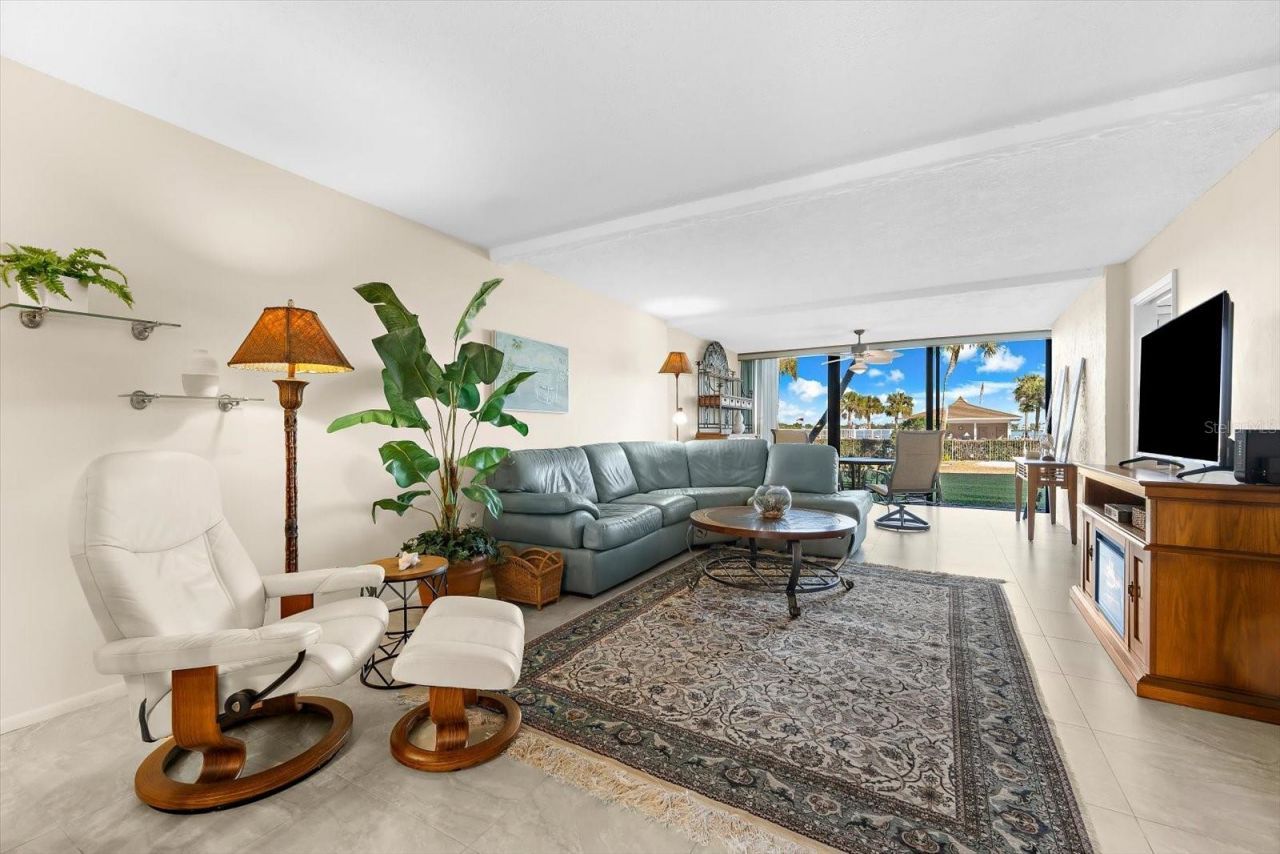 8897 Midnight Pass Road, Unit 105, Sarasota, FL 34242 Photo