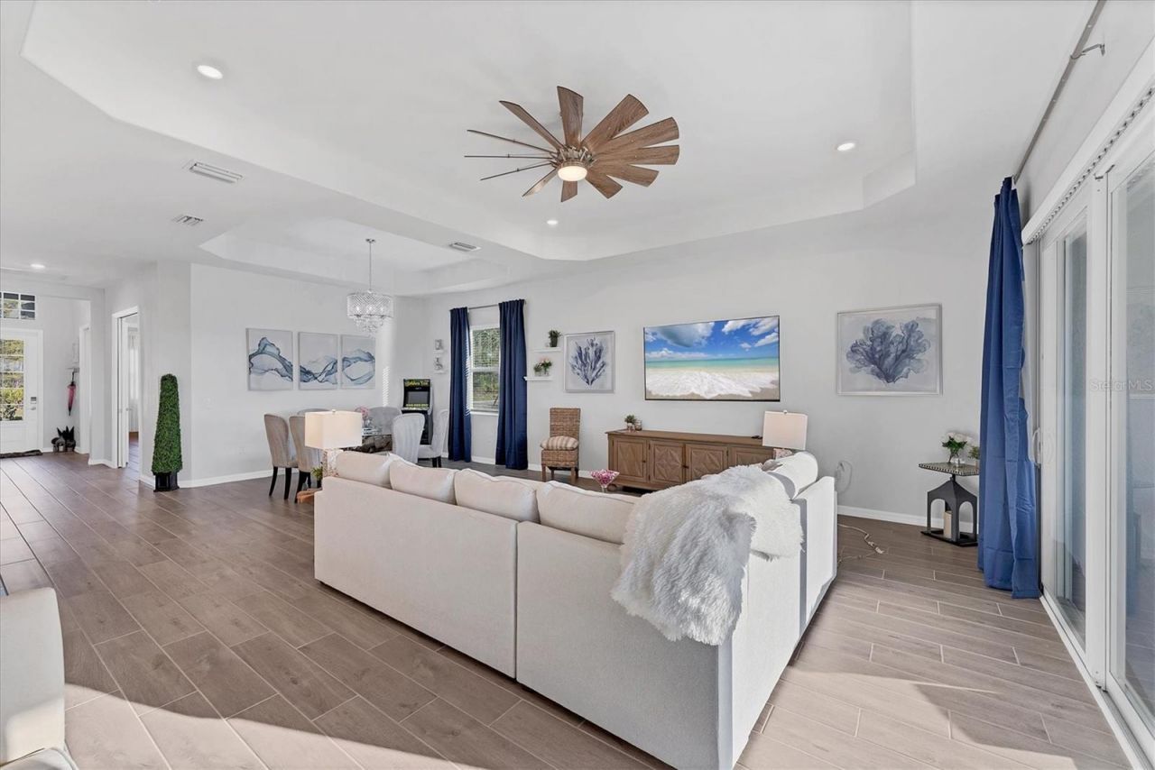 14381 Heritage Landing Boulevard, Punta Gorda, FL 33955 Photo