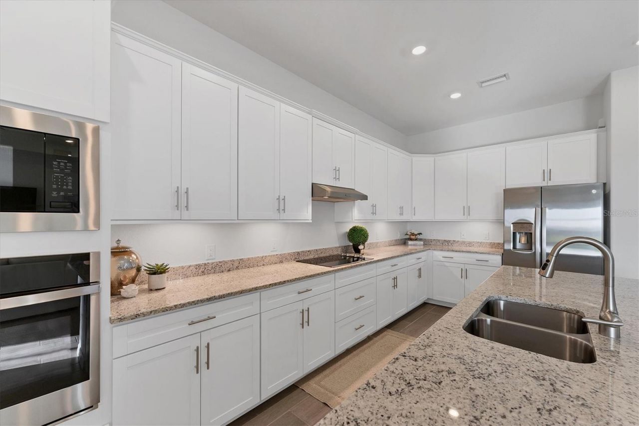 14381 Heritage Landing Boulevard, Punta Gorda, FL 33955 Photo