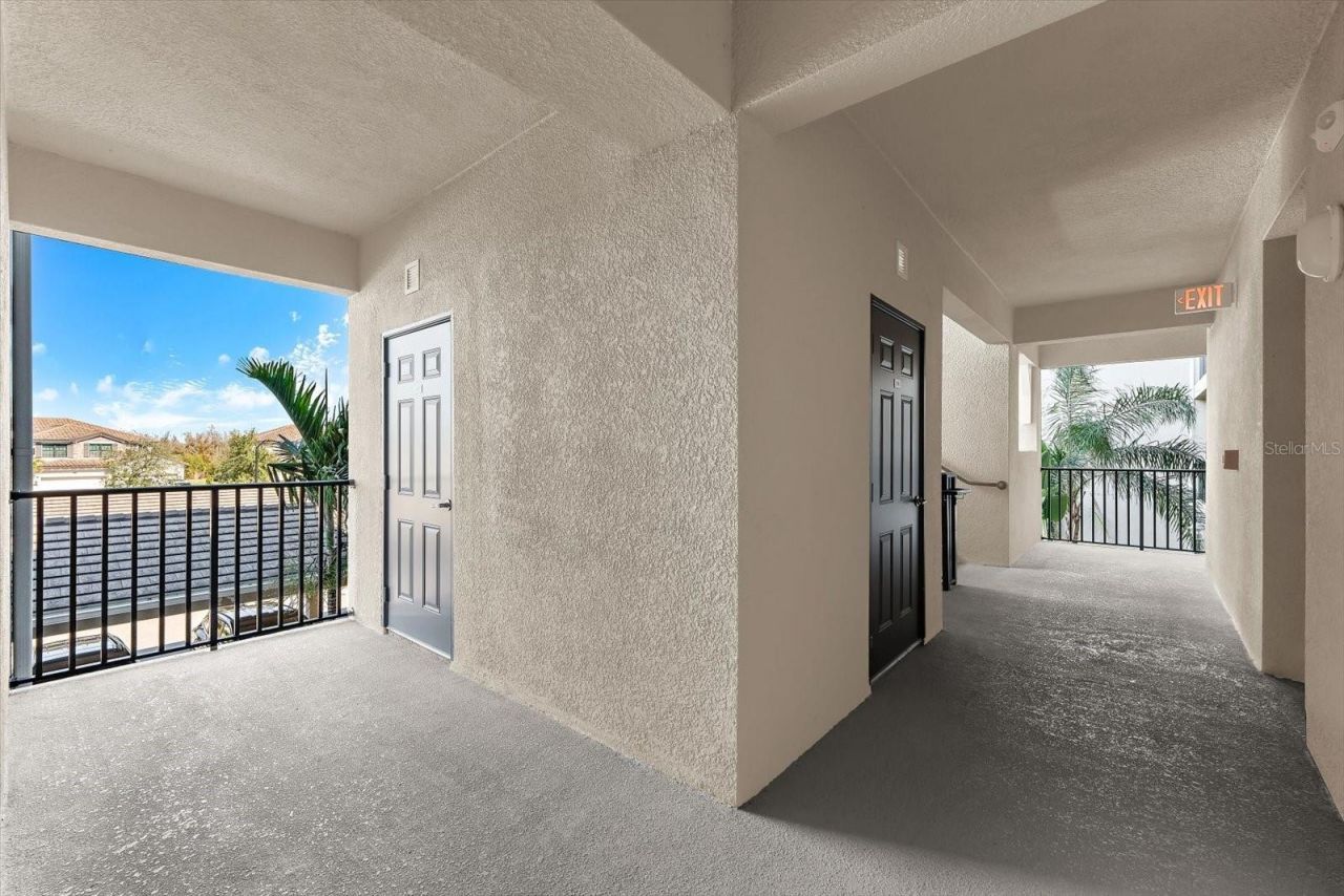 17626 Gawthrop Drive, Unit 207, Bradenton, FL 34211 Photo