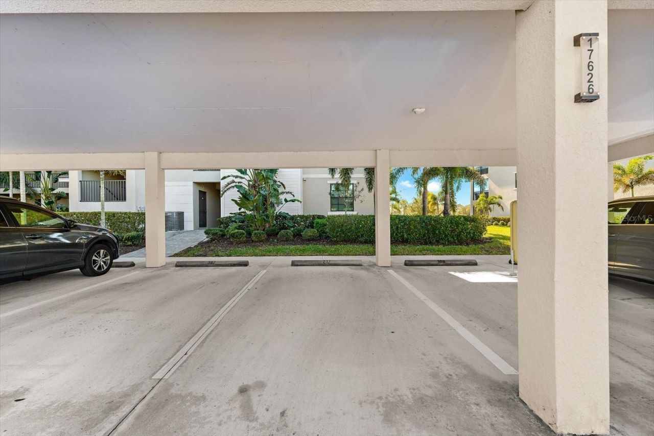 17626 Gawthrop Drive, Unit 207, Bradenton, FL 34211 Photo