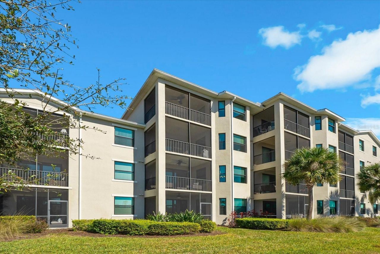 17626 Gawthrop Drive, Unit 207, Bradenton, FL 34211 Photo