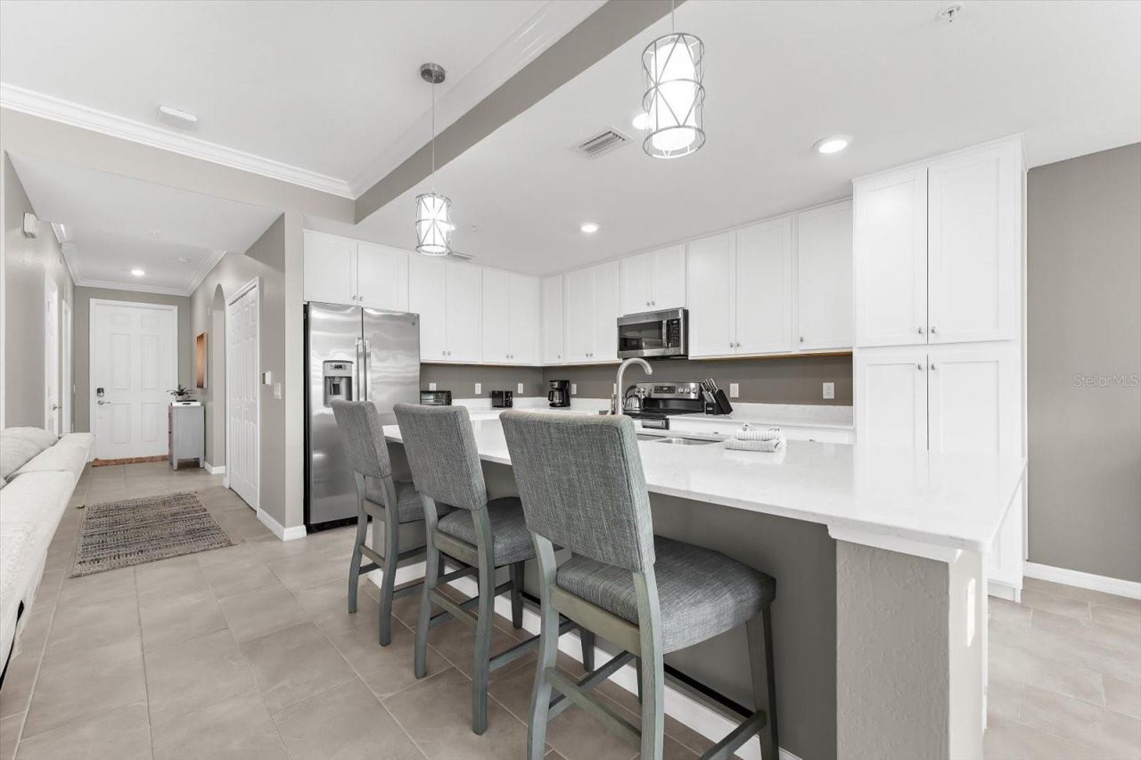 17626 Gawthrop Drive, Unit 207, Bradenton, FL 34211 Photo