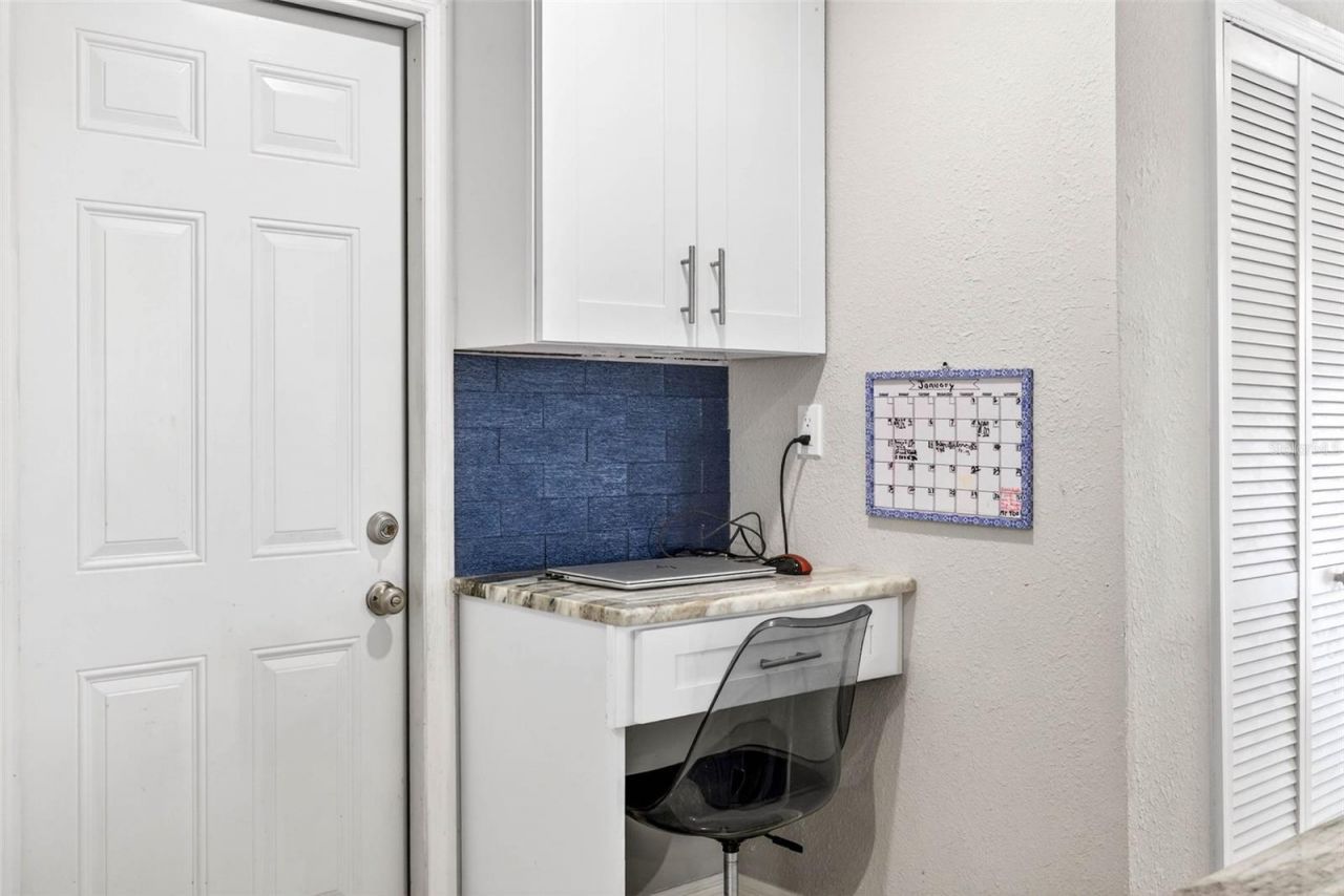 8718 Tahiti Lane, Tampa, FL 33615 Photo