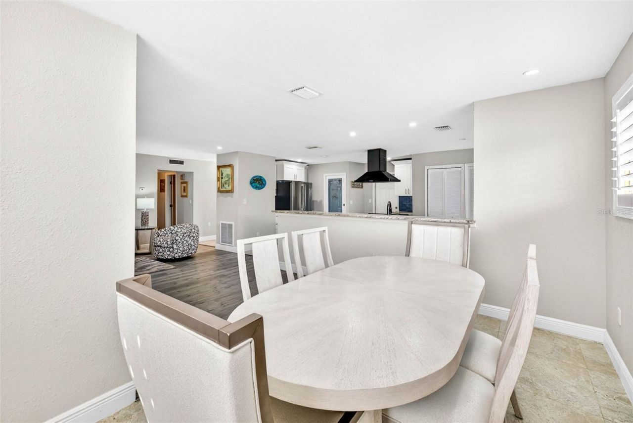 8718 Tahiti Lane, Tampa, FL 33615 Photo