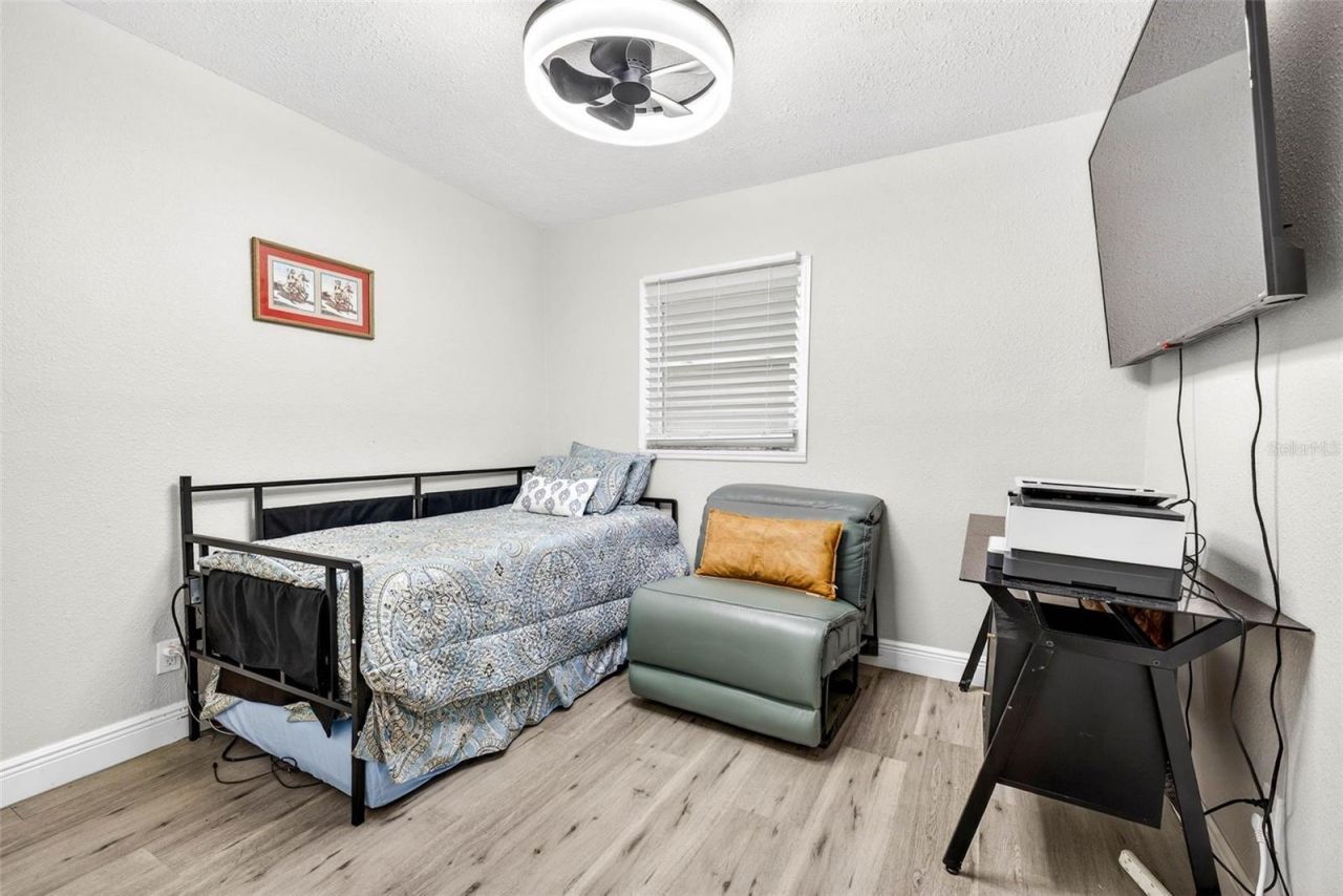 8718 Tahiti Lane, Tampa, FL 33615 Photo