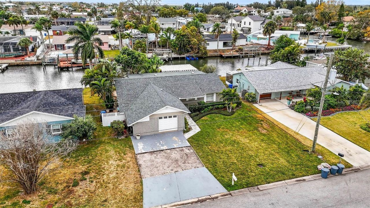 8718 Tahiti Lane, Tampa, FL 33615 Photo