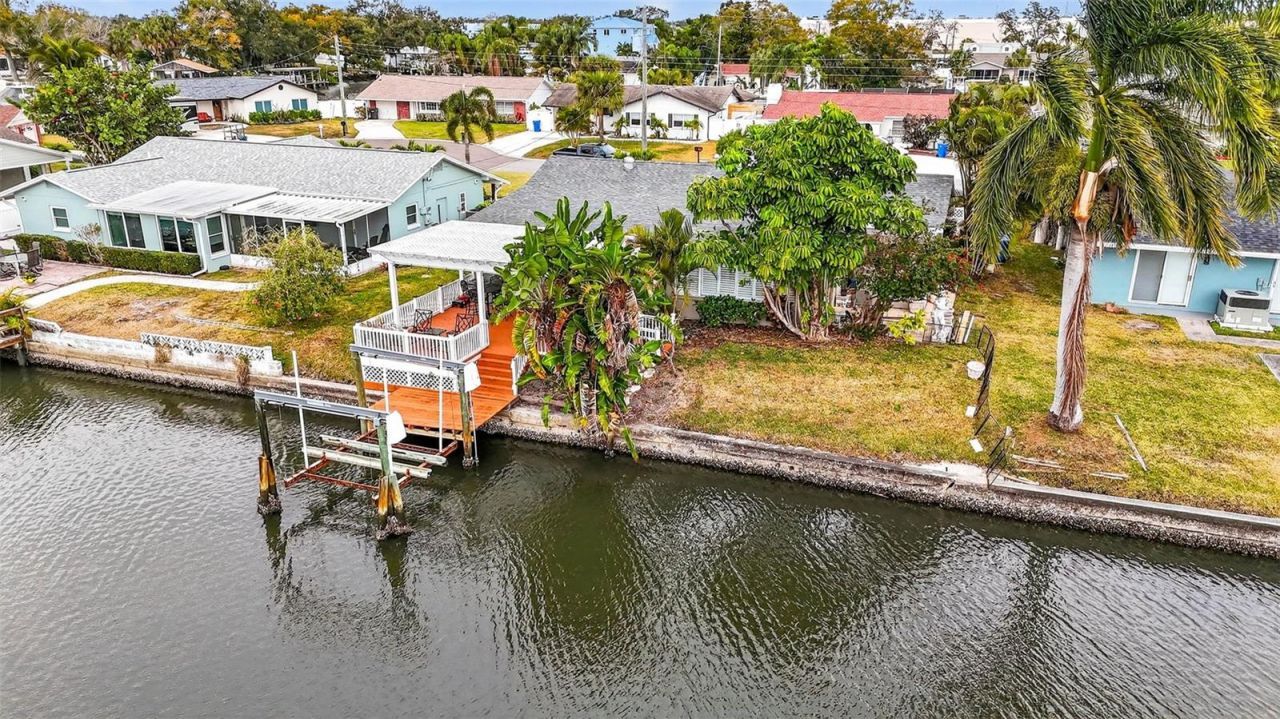 8718 Tahiti Lane, Tampa, FL 33615 Photo