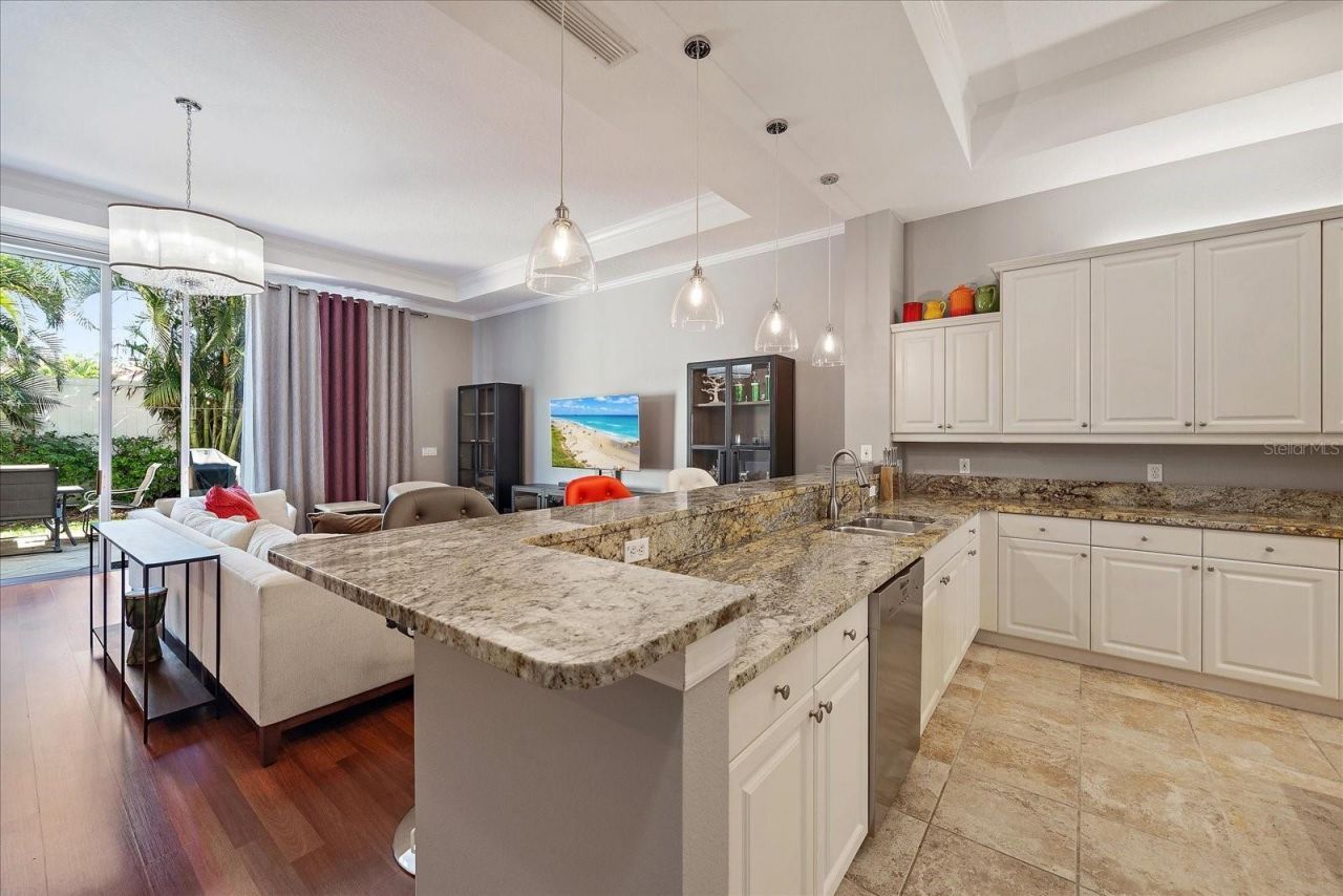 3405 54th Drive W, Unit 102, Bradenton, FL 34210 Photo