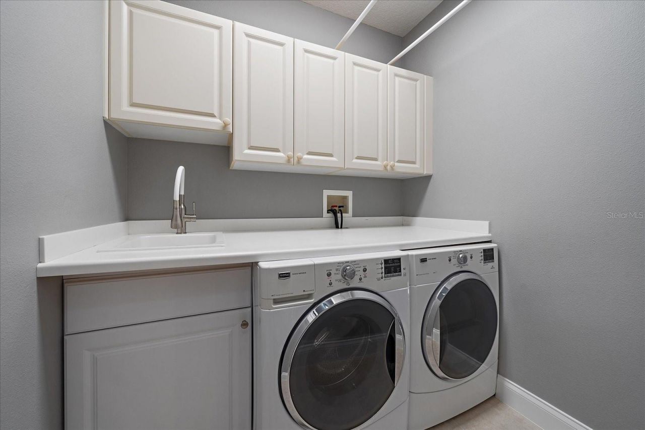 3405 54th Drive W, Unit 102, Bradenton, FL 34210 Photo