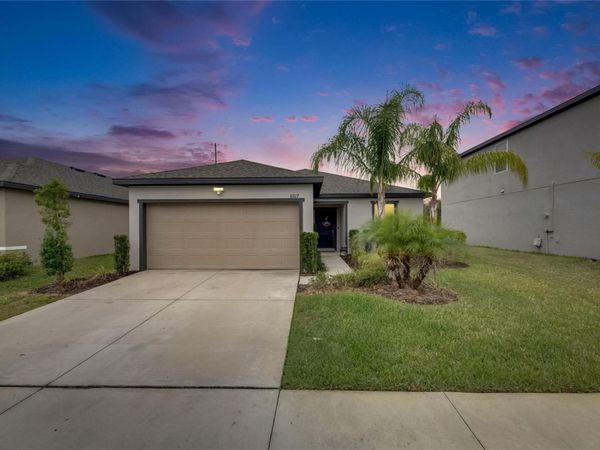 6927 SHELBY LYNN WAY, ZEPHYRHILLS, FL 33542