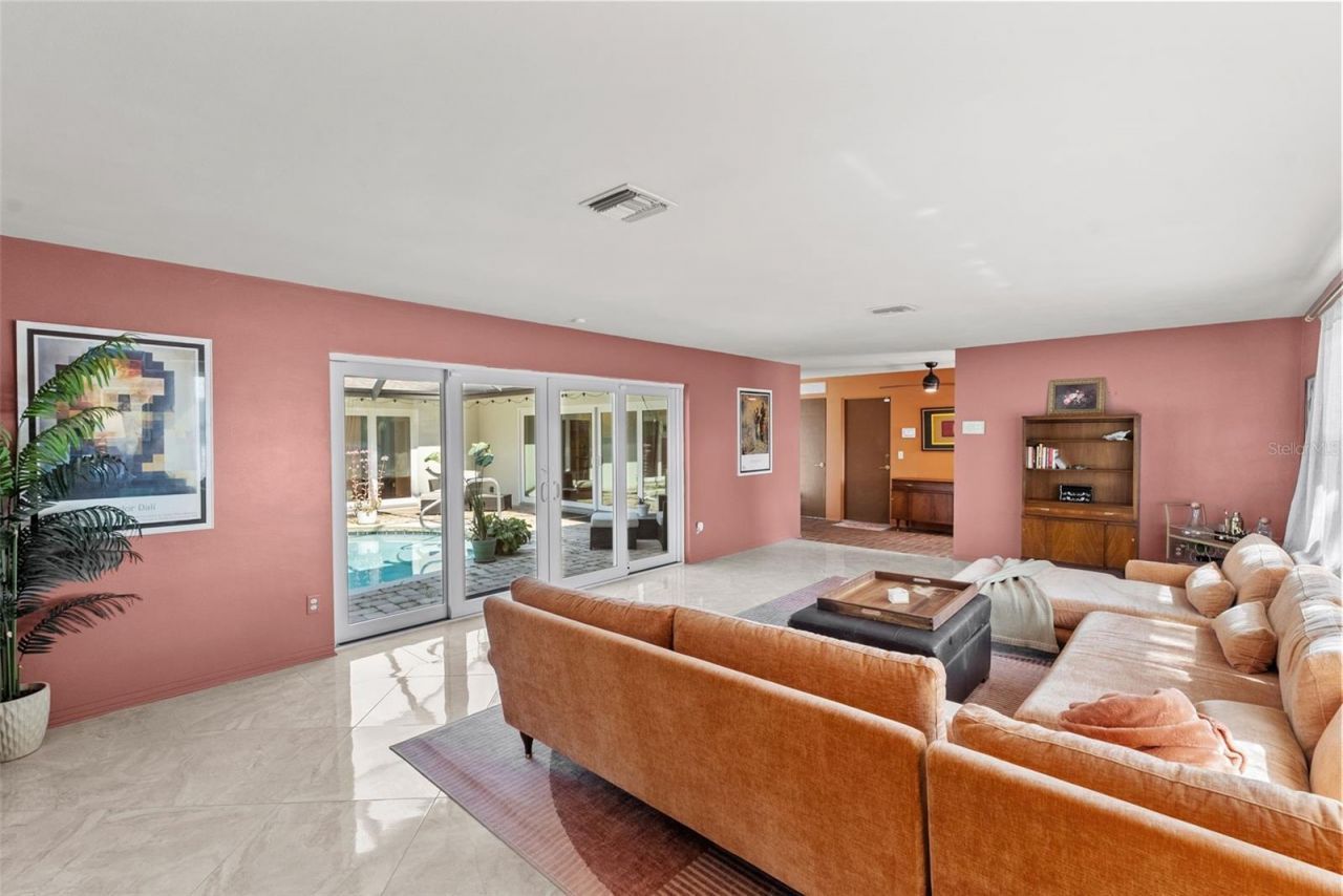 1191 87th Avenue N, Saint Petersburg, FL 33702 Photo