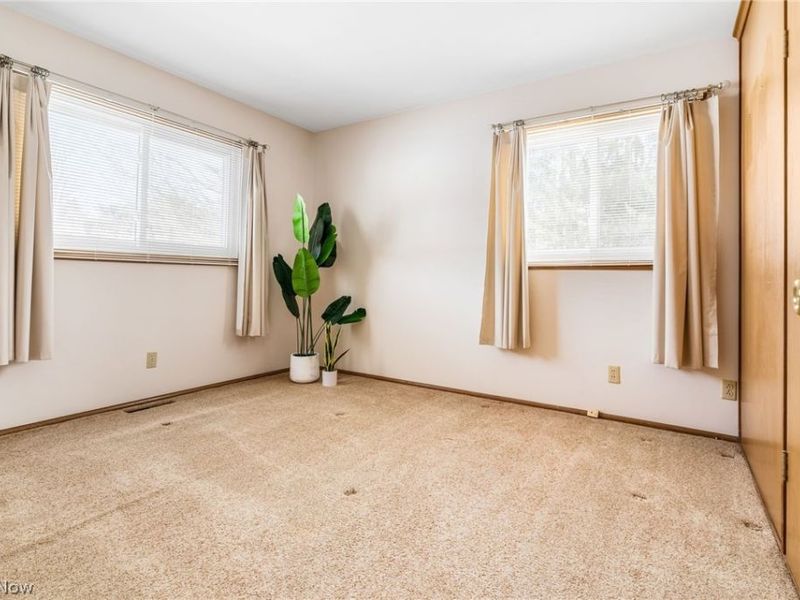 3388 Symphony Lane, New Franklin, OH 44216 Photo 19